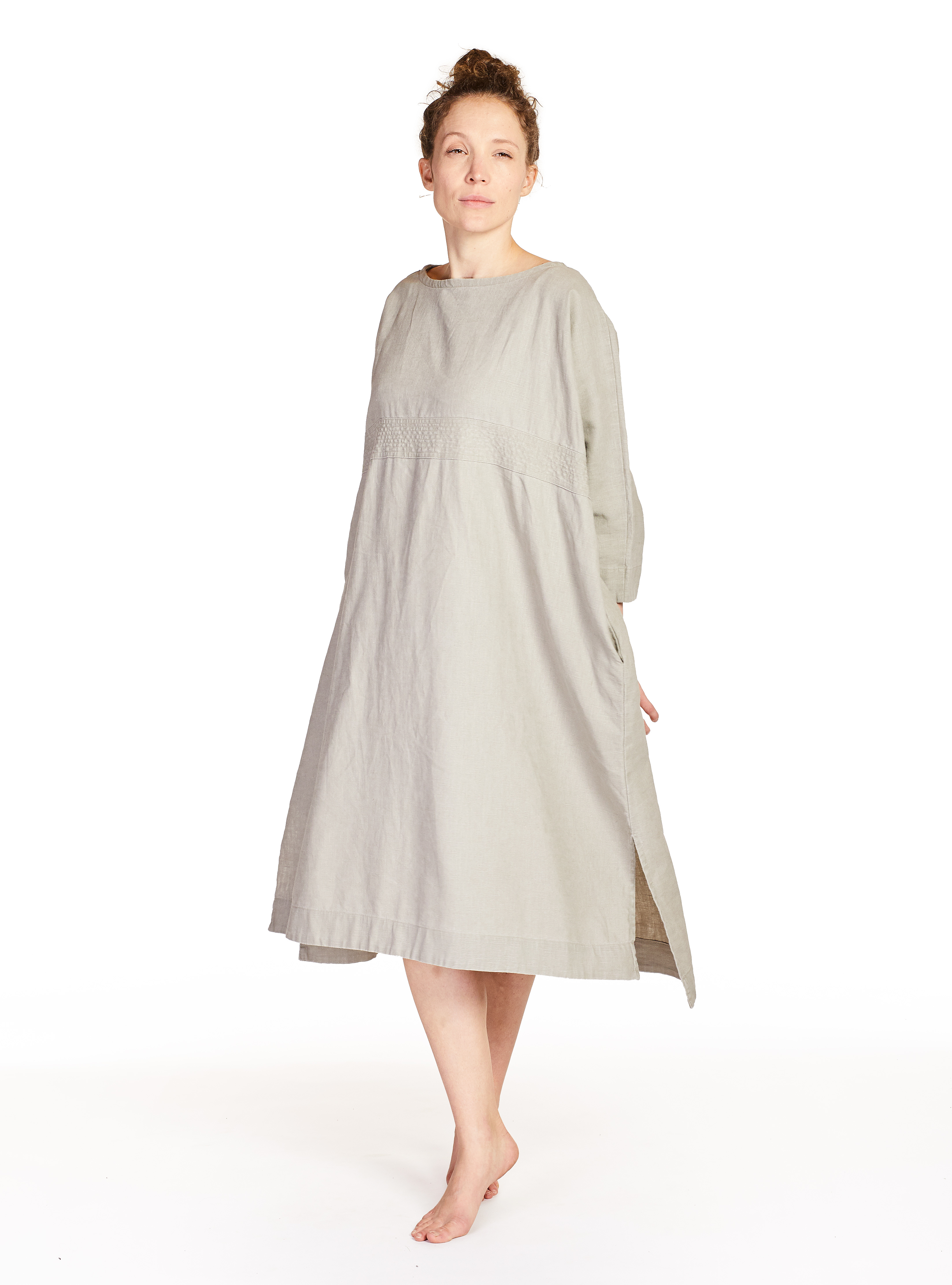 Artikelbild 1 des Artikels “Leinenkleid Recover oliv MEDIUM | oliv“